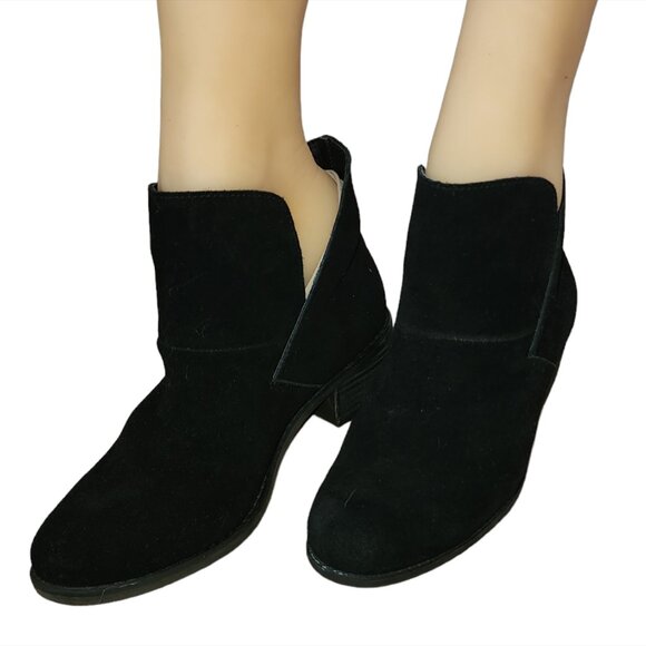 Me Too Womens Zest 10 Suede Slip On Ankle Boots - Picture 1 of 14